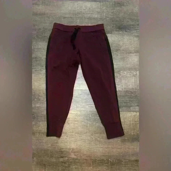 Athleta Metro Track Joggers Maroon Size Small - Picture 2 of 9